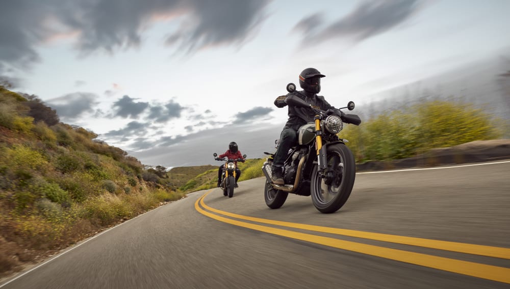 Motorcycle triumph price deals